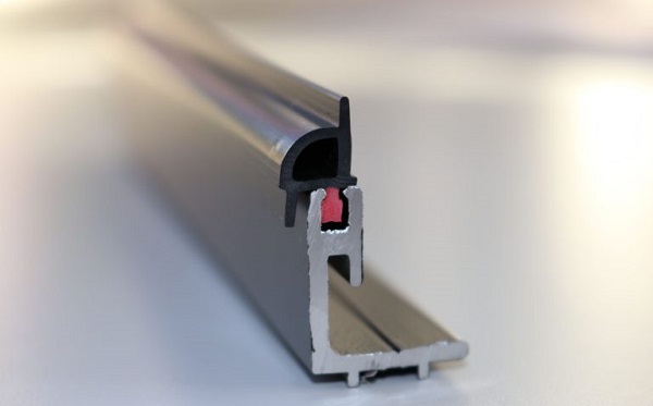 ‘Fit-And-Forget’ Aluminium Bi-Folding Door Threshold Gaskets
