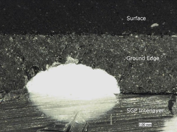 Fig. 10 Frit at the edge of the chamfer.