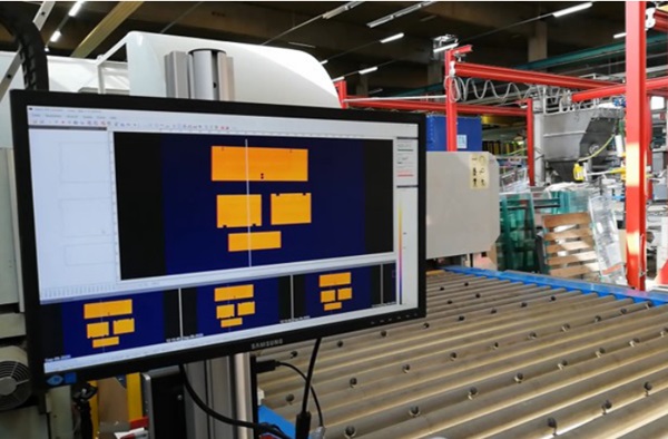 Figure 1: glass temper furnace equipped with line scanner