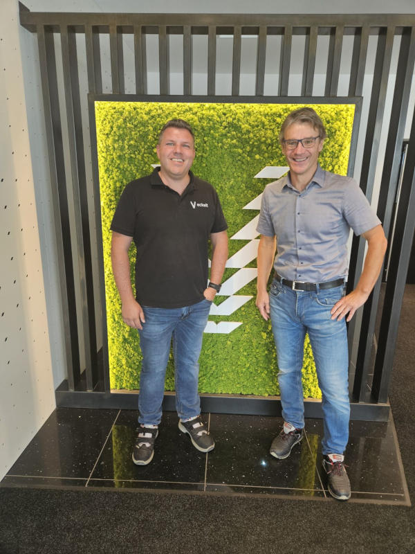 Viprotron GmbH US Sales Team Visits vandaglas Eckelt in Austria to Mark 20-Year Jubilee