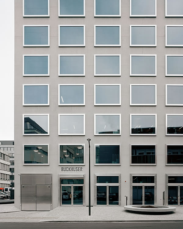 The first sliding window system for high-rise buildings: air-lux
