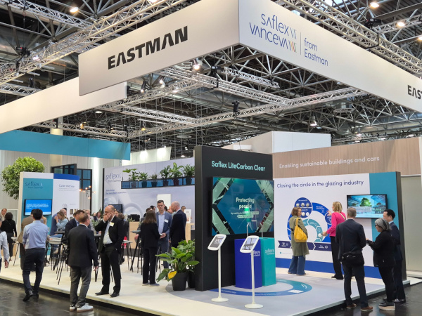 Eastman at glasstec