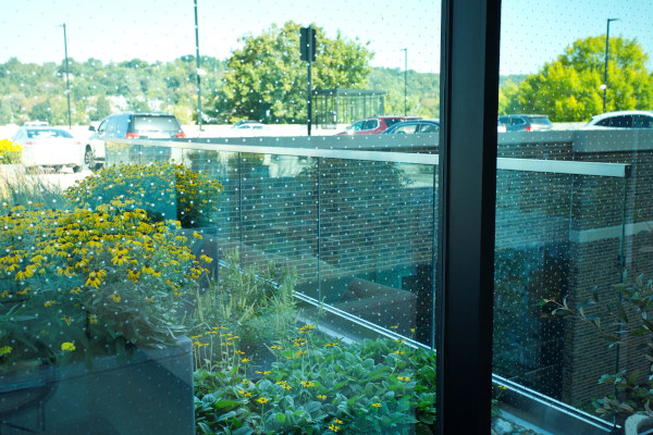 Lafayette College’s Renovated Hugel Welcome Center Boasts VacuMax™ Vacuum Insulating Glass by Vitro Architectural Glass