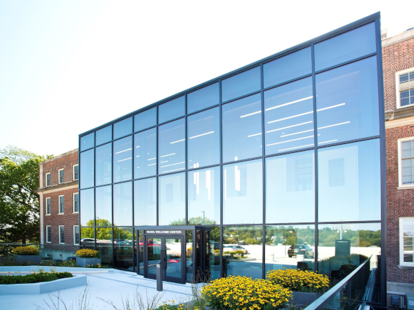 Lafayette College’s Renovated Hugel Welcome Center Boasts VacuMax™ Vacuum Insulating Glass by Vitro Architectural Glass