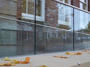 Laidlaw goes top of the class with university balustrade installation