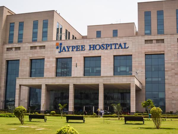 Saint-Gobain Glass at Jaypee Hospital, Noida