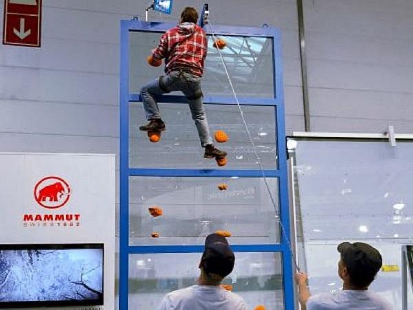 Bystronic glass together with MAMMUT at glasstec 2018 in Düsseldorf