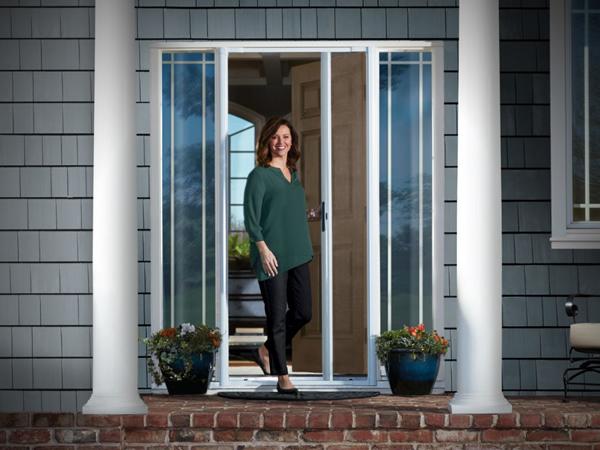 Andersen Expands Luminaire Retractable Screen Door