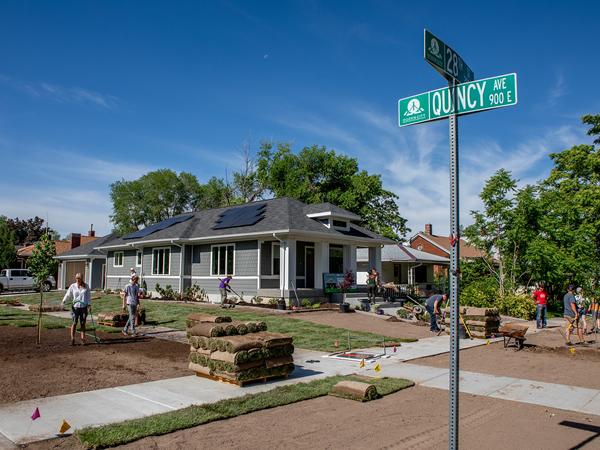 Vitro donates SOLARBAN 70 glass to Weber State’s Solar Decathlon team