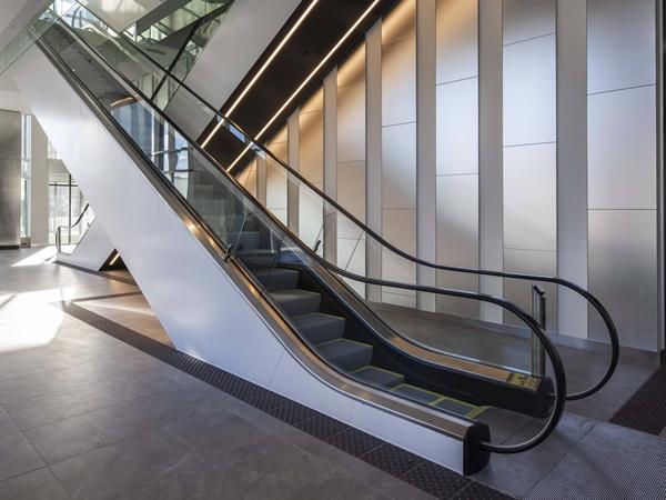 Acid-etched Mirror in Interior Daylighting Design