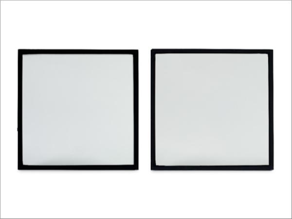 Pictured left to right: Sungate ThermL™ glass paired with Solarban® 60 glass, and Solarban® 60 glass alone. Due to its colorless and low reflective aesthetic Sungate ThermL™ glass enhances U-value but does not change the visual characteristics of the IGU.