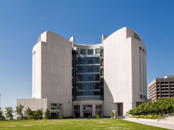 Whittaker Courthouse in Kansas City, Missouri (Courtesy of GSA)