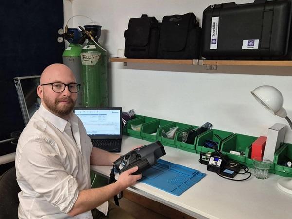 Sparklike Responds to UK Customer Needs with New Calibration Centre