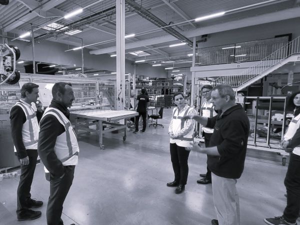 Glass for Europe visits SOLTECH with MEP Marina Mesure