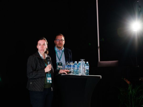 Borosilicate glass bending solutions for windshield applications Borosilicate glass bending solutions for windshield applications