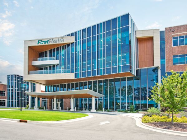 Tinted, High-Performance Vitro Glass Enhances North Carolina Cancer Center